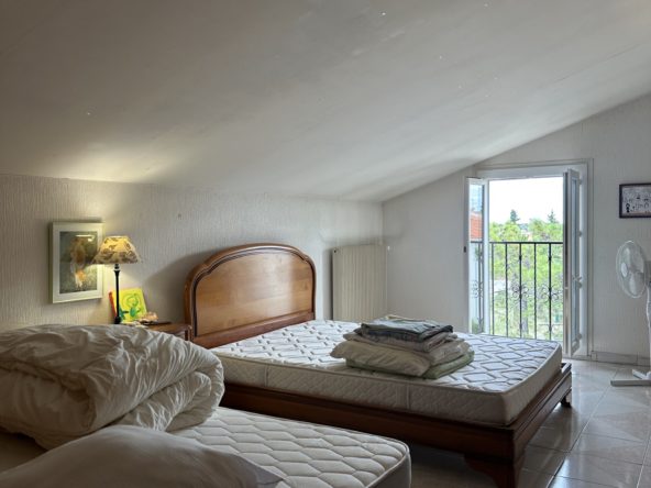 photo_0e74af8dfefa3419fbd6cfb4f917c902