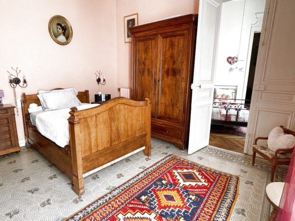 photo_687108a550a782d624ba52385e3f2aa5_Inc_0