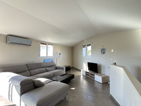 photo_cf12dc5bf452b7178c8d5f14e9237f07