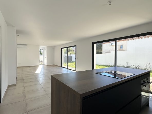 photo_1274cb4c9b377440a6f95b0162f63c95