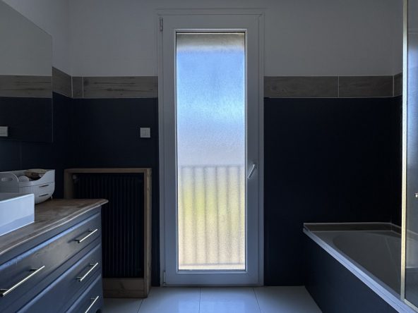 photo_20558f4da00b8c98c012127a46b1b316