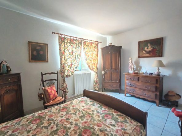 photo_8663527cd399d367bfa3b10e624ad2fa