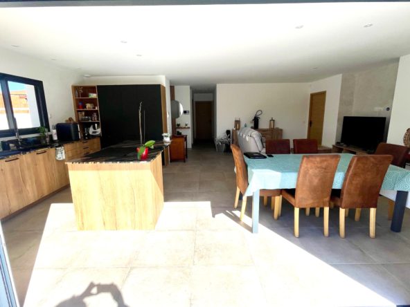 photo_a10e34e39ec3eaad7c1c75937964018c