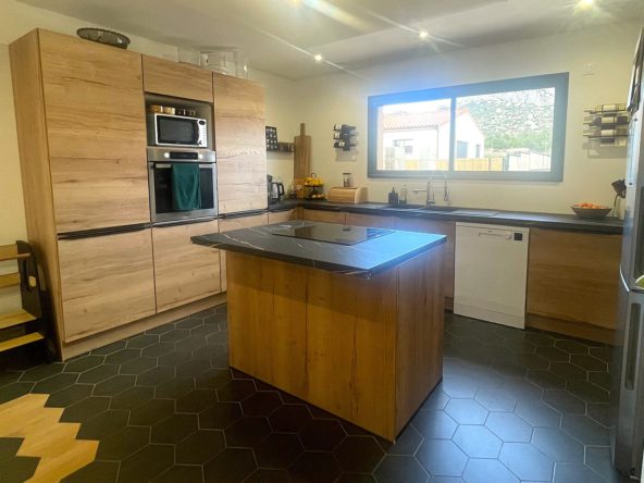 photo_cf1784e08c346881af1735c417a08ac8