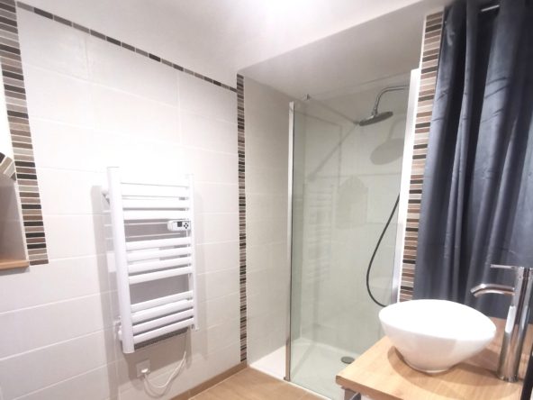 photo_87b92bb07a208255a266058377984dff