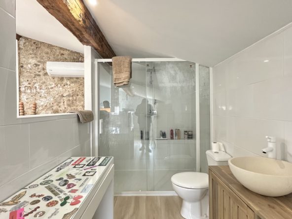 photo_62f28e97ac1eb18e011a31d4f8e261a0