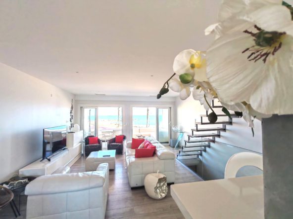 photo_6412a7a406fce677efad8f51ff006b93