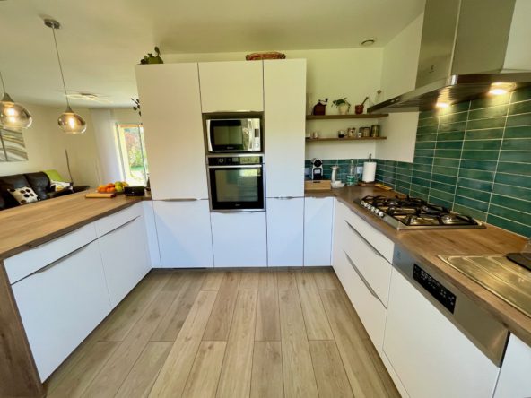 photo_370d1c655dce204040fcf72c04dc4877