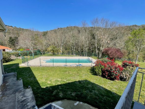 photo_d941b65b17c099646153bb5ec9eb7f81